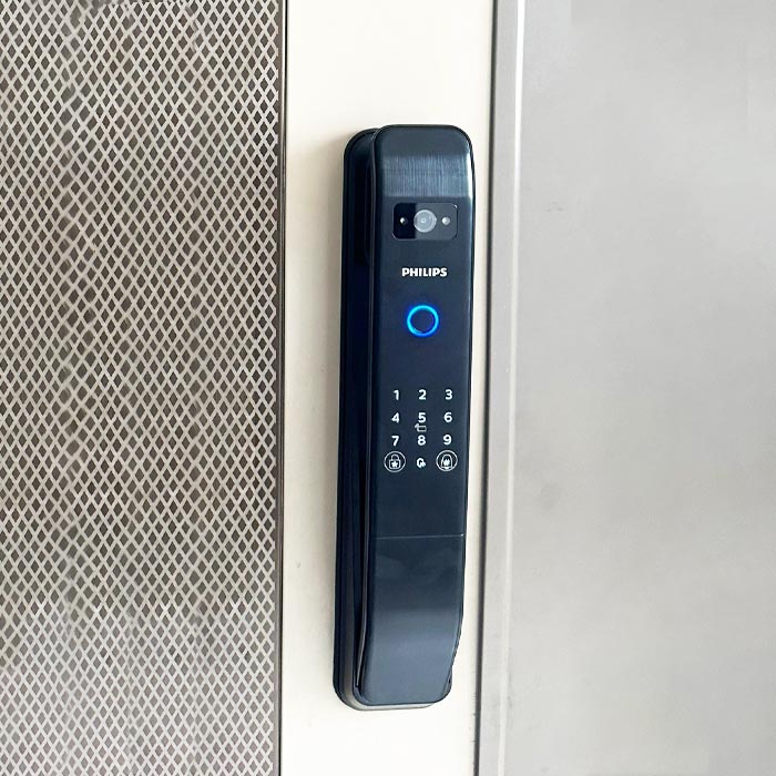 Philips DDL303 - Khóa thông minh mở cửa từ xa qua wifi