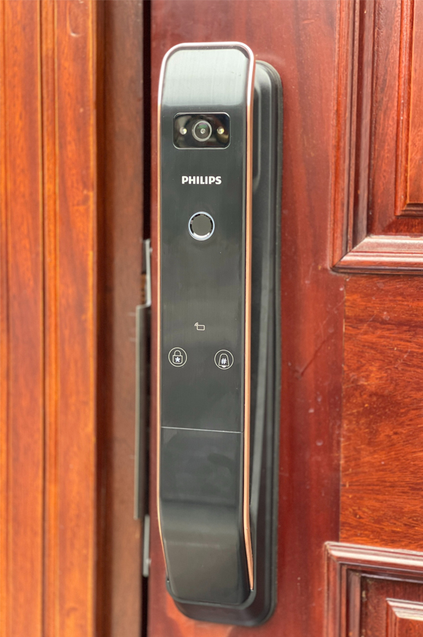 Hình ảnh lắp đặt thực tế Philips DDL303-VP 1