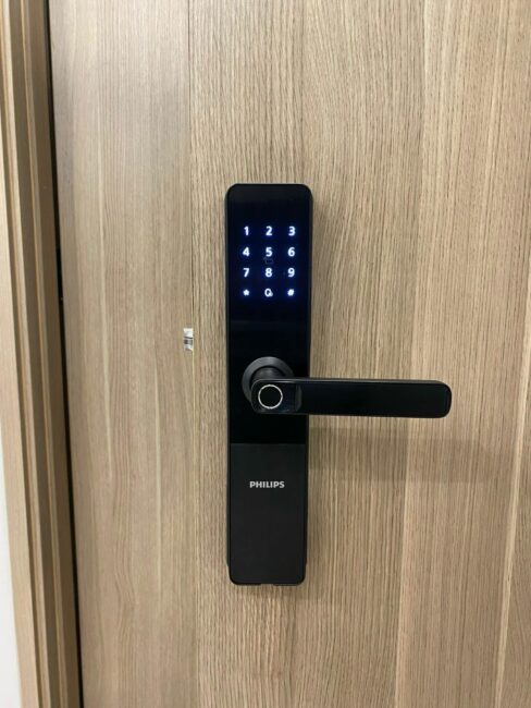 Đánh giá khóa vân tay Philips (8)