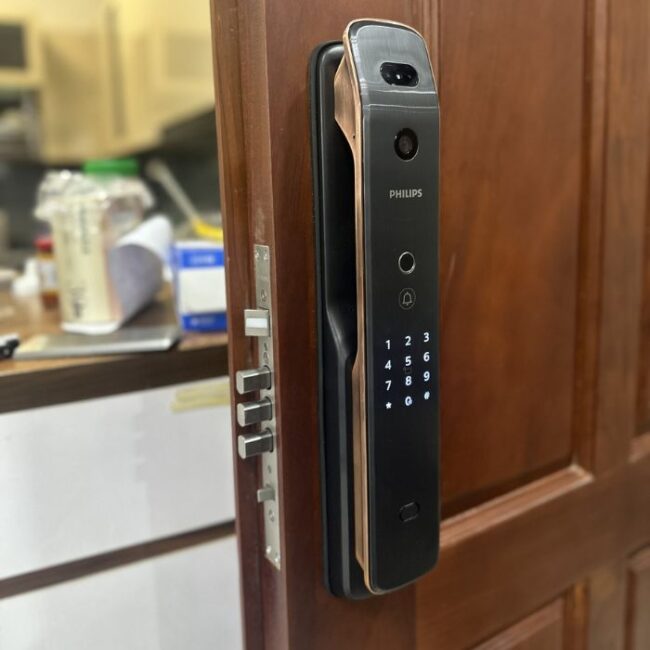 khoá vân tay nhận diện khuôn mặt 7