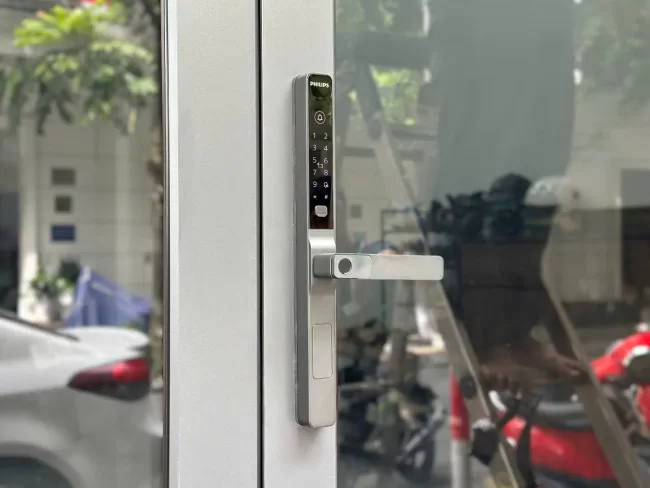 mẫu khóa cửa thông minh philips (7)