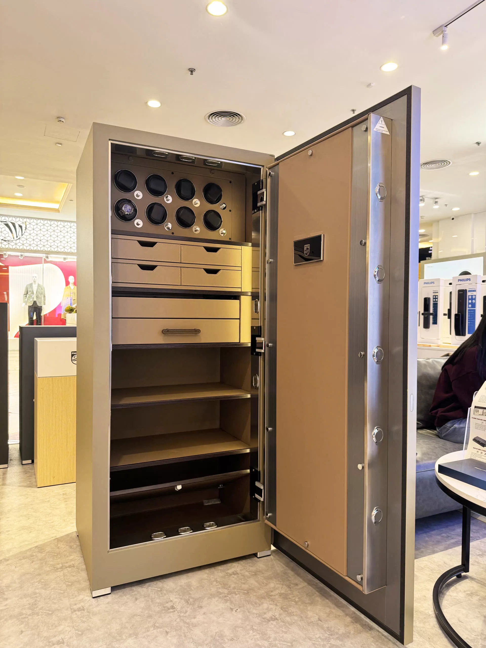 Hình ảnh thực tế Philips Valis 2