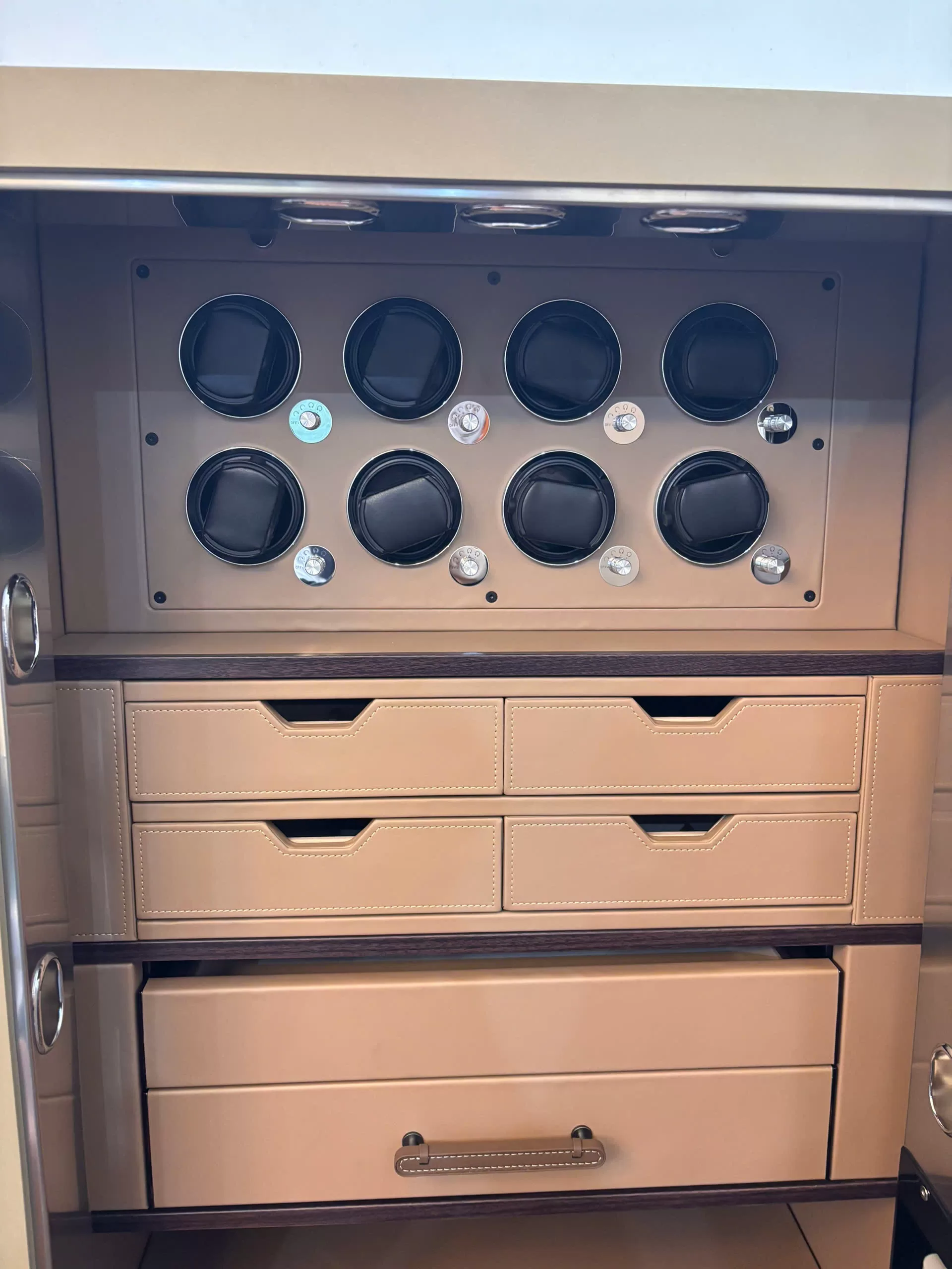 Hình ảnh thực tế Philips Valis 3