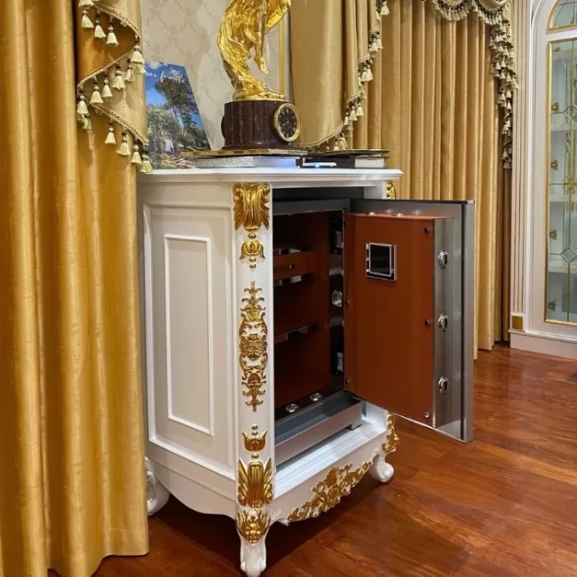 két sắt tại hà nội 1