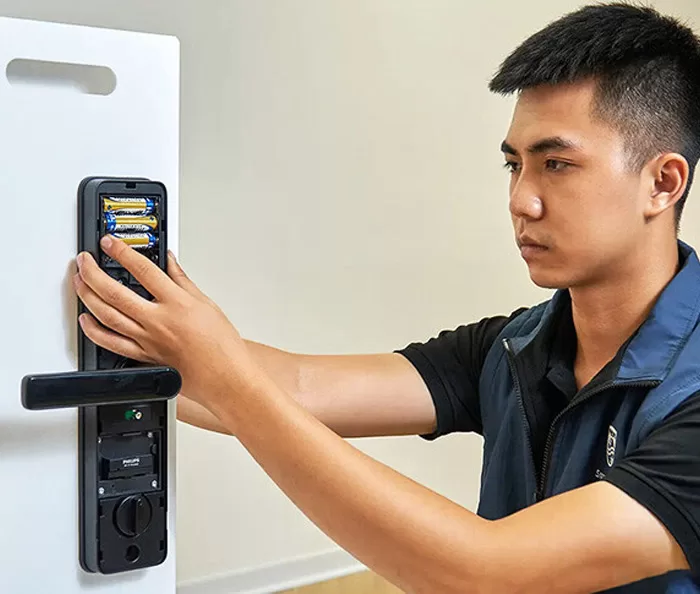 Khóa cửa thông minh Philips 3